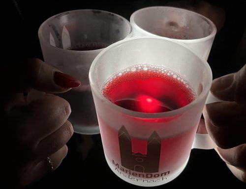 Frozen Cups: Glühweinbecher